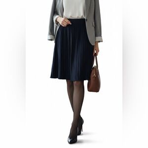 Vintage St. John Navy Blue A Line Wool Blend Pleated Skirt Size 4